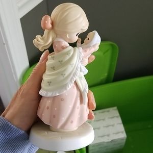 Precious moments "A love like no other"